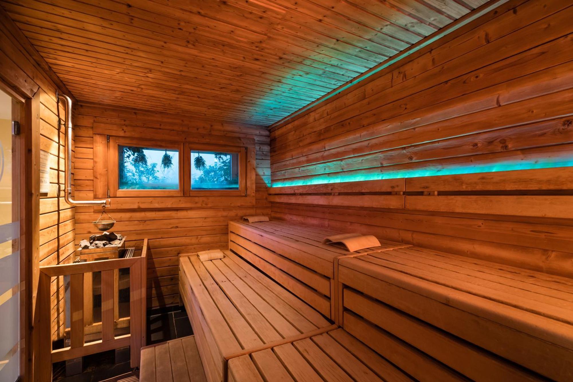 GRAND ELYSEE Hamburg Exterior foto A modern Finnish sauna