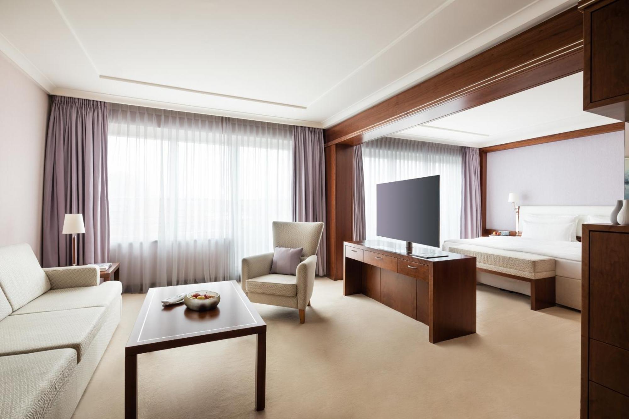 GRAND ELYSEE Hamburg Exterior foto Suite