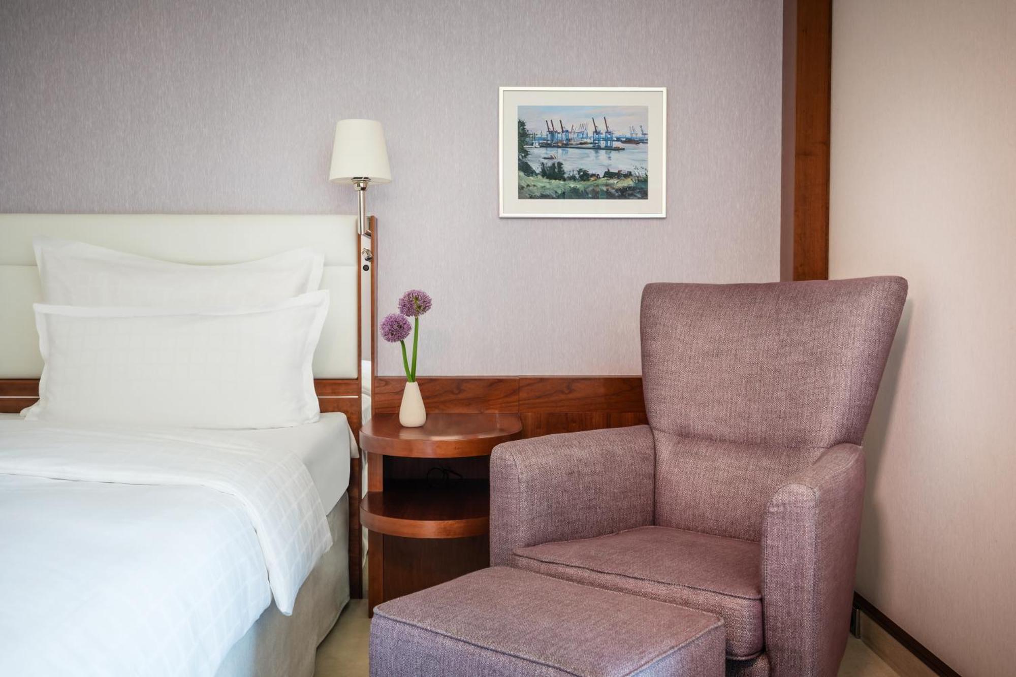 GRAND ELYSEE Hamburg Exterior foto A room at the hotel